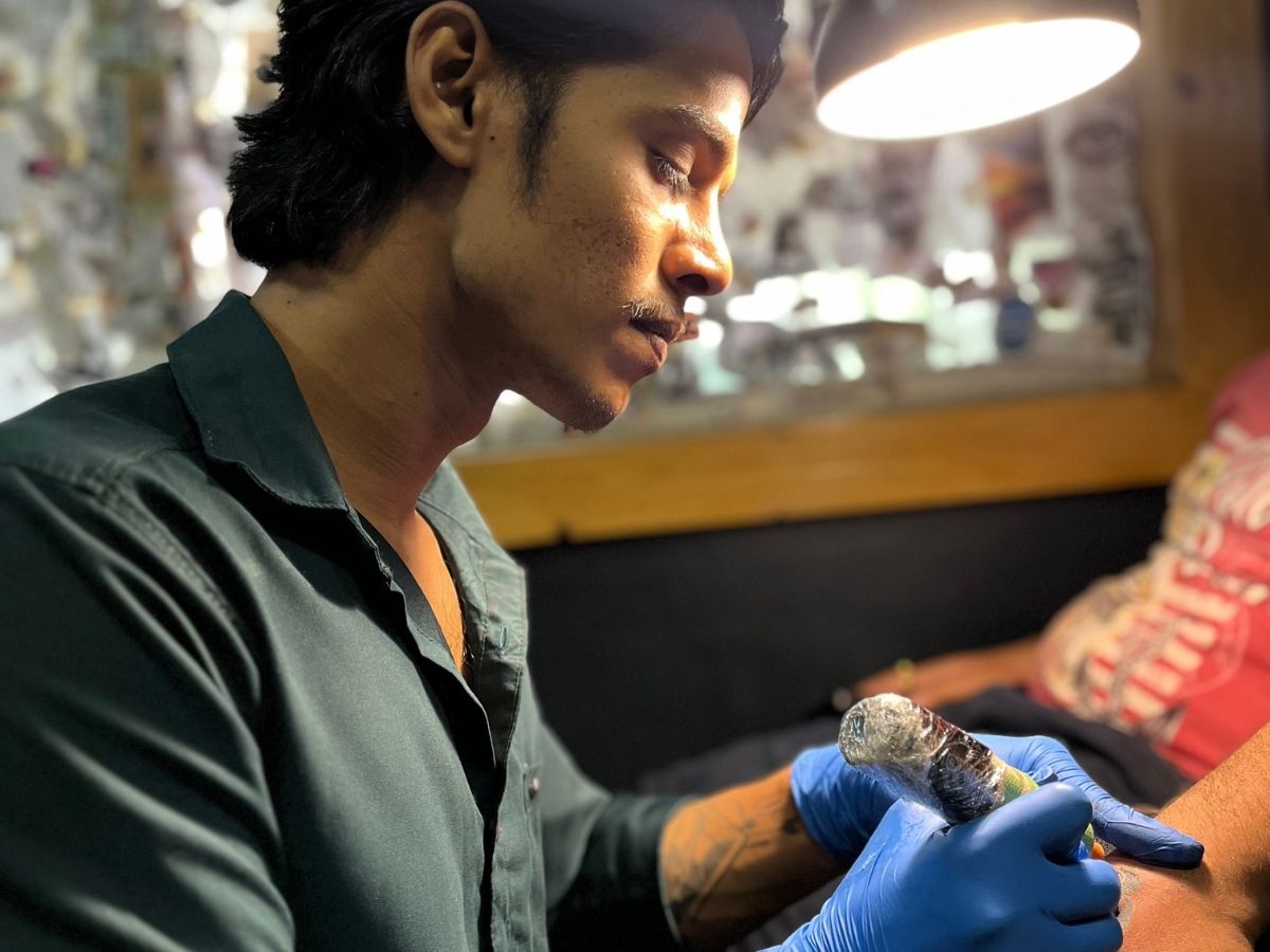 Body tattoo studio kalyan, Our Tattoo Artist working on his tattoo masterpiece